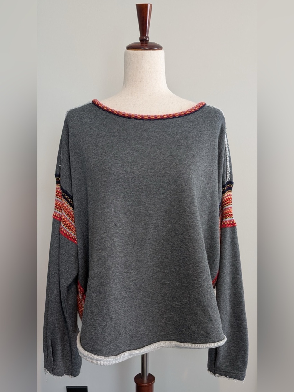 Natural Life Knit Trim Sweatshirt Charcoal Size L/XL